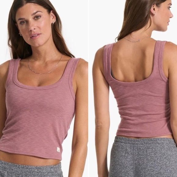Vuori Tops - Vuori Sunrise Crop Tank Size XS Pristine Condition